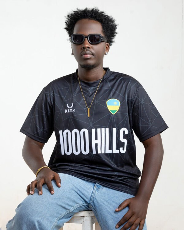 man-sit-front-jersey-line-kiza-black